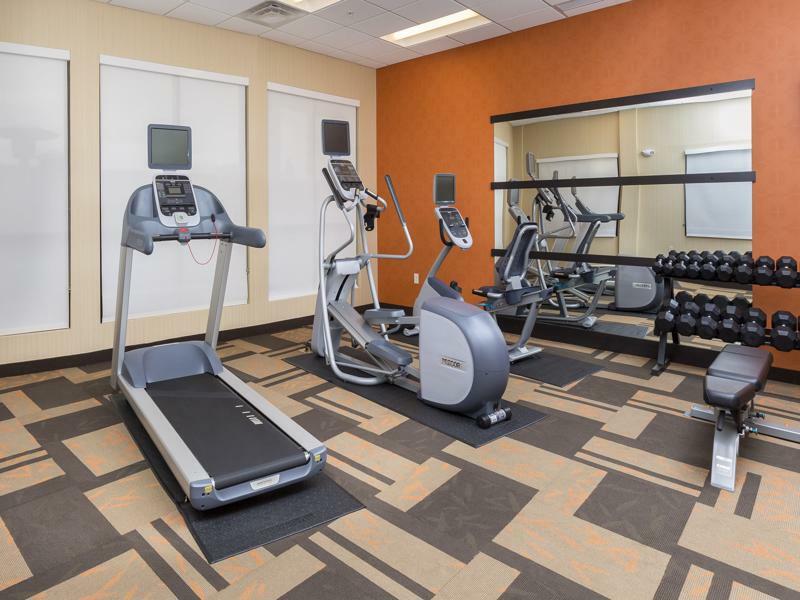 Hotel Courtyard By Marriott Bismarck North Exterior foto